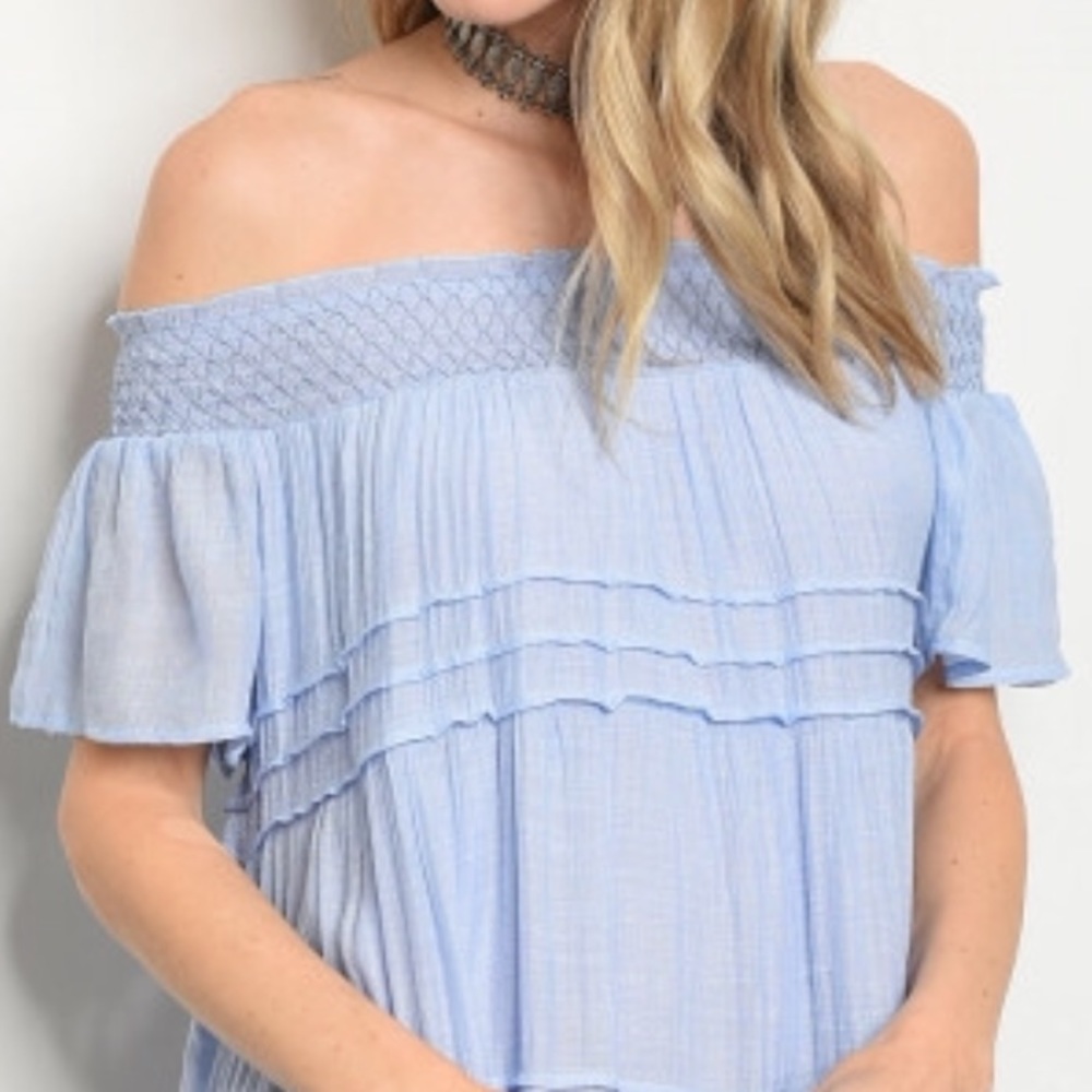 LAST1️⃣//RUFFLES & LACE OFF SHOULDER BLUE DRESS - Picture 6 of 9